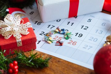 holiday plan calendar for editorial and social media content